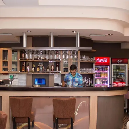 モーテル Trend Ilidža